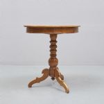1325 3105 Pelarbord